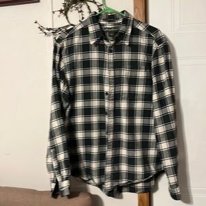 Eddie Bauer relaxed fit shirt size Large excellent condition